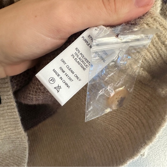 ASTR the Label Tan Pastel Print Cardigan Sweater XS - Picture 7 of 10